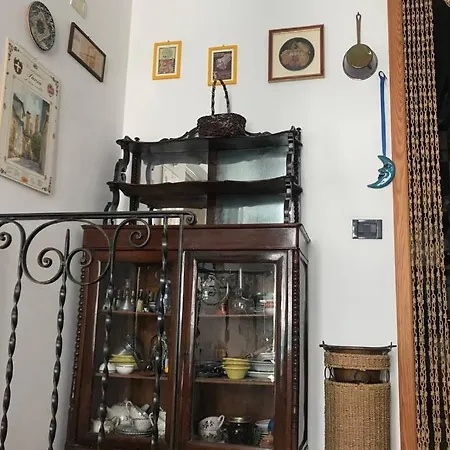 Casa Lucia Vicino Al Mare 008055-lt-0656 * سانريمو